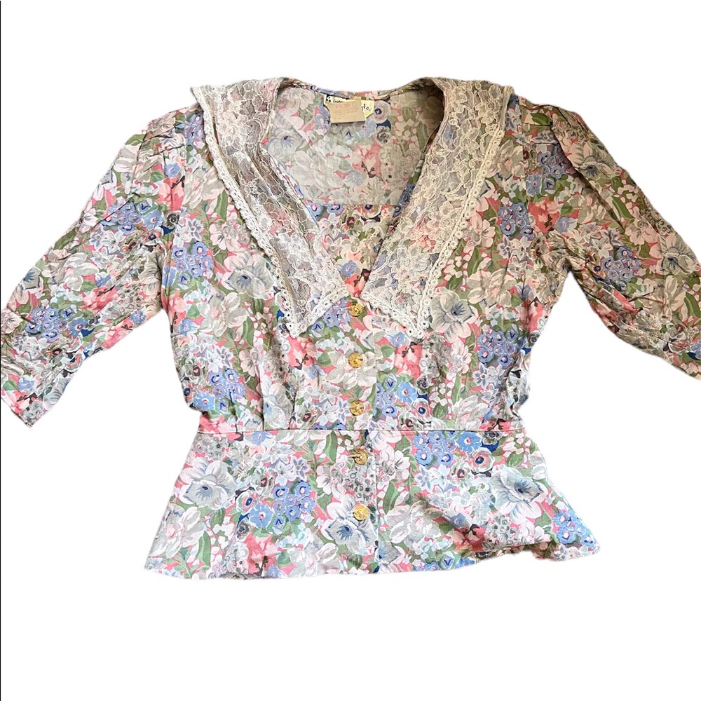 VTG Prairie Puff Sleeve Top